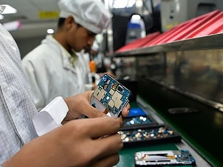 US President Donald Trump has voiced his concerns about Apple’s plans to manufacture products in India for the American market.