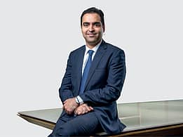Deepak Dara - Senior MD