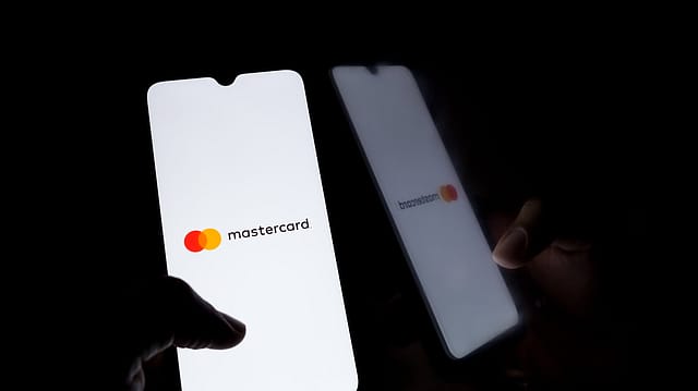 Mastercard integrates stablecoins into global payments network to bridge crypto and commerce