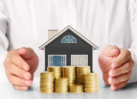 Resale listings contribute more than 30% of buy-market activity in the 0–1-year band, with Bengaluru and Pune leading at 35% and 36%.