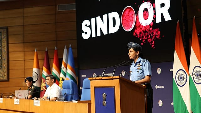 Operation Sindoor: Col Sofiya Qureshi, Wg Cdr Vyomika Singh make history leading briefing on India’s cross-border strike Operation Sindoor: Col Sofiya Qureshi, Wg Cdr Vyomika Singh make history leading briefing on India’s cross-border strike