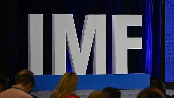 IMF imposes conditions on Pak for $1 billion bailout, warns against “misuse” of funds