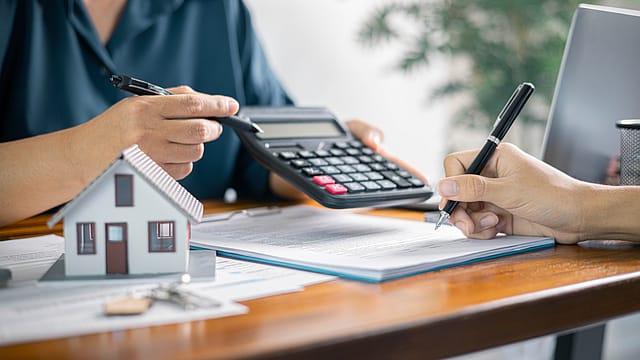 Urban homebuyers in India prefer 3 BHKs, but a silent disruptor may be emerging: Report Urban homebuyers in India prefer 3 BHKs, but a silent disruptor may be emerging: Report