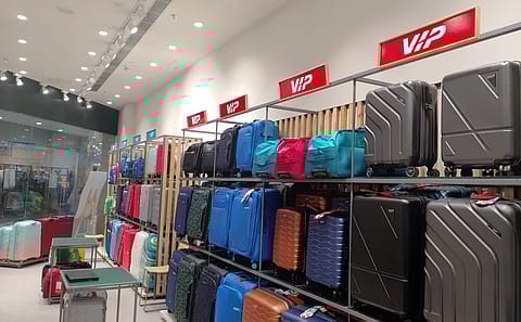 VIP Industries shares dropped 5.5% to ₹431.30 on the BSE