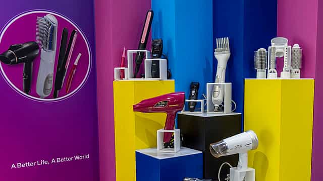 It's raining discounts on consumer durables this Independence Day as inventory piles up