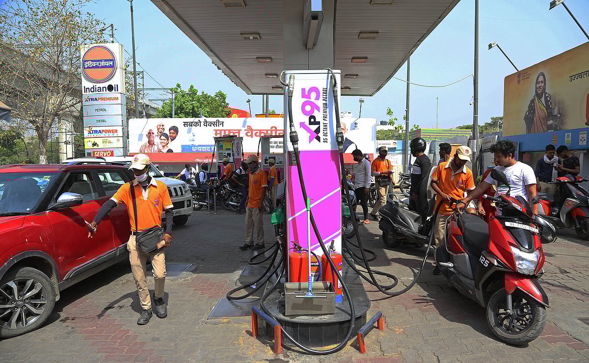 E20 blended petrol causes a 'marginal decrease' in fuel efficiency: Govt