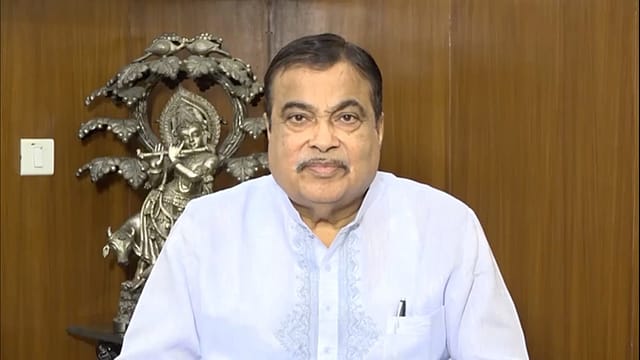 Govt launches ₹3,000 annual highway pass