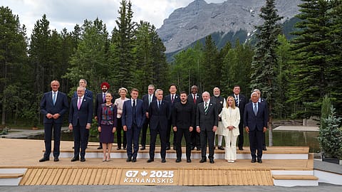 PM Modi with other G7 leaders