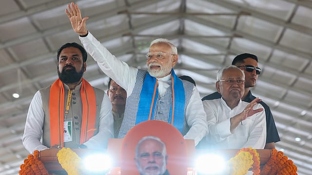 PM Modi inaugurates, lays foundation stone of projects worth ₹5,200 crore in Bihar PM Modi inaugurates, lays foundation stone of projects worth ₹5,200 crore in Bihar