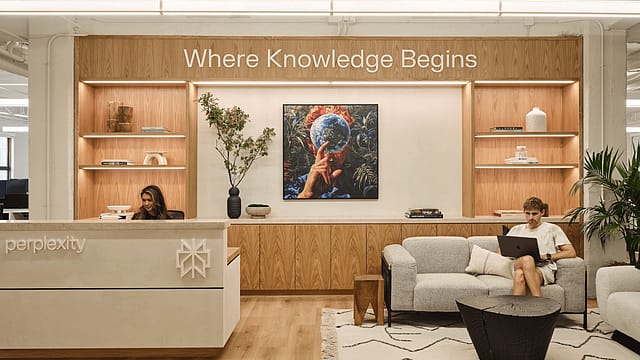 Apple eyes Perplexity AI as it races to future-proof search and Siri