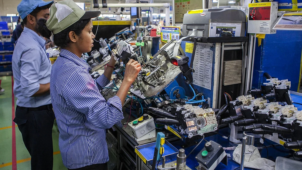 Inflation softened as input costs rose minimally. The Composite Output Index hit 61, indicating sharp expansion, supported by favourable demand and tech investments.