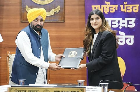 Punjab Chief Minister, Bhagwant Mann (Left) with Ananya Birla (Right).