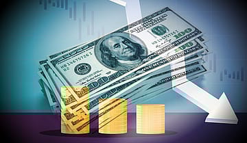 Gold futures drops nearly 4 pc to ₹1.47 lakh/10g as Trump's Iran warning lifts dollar