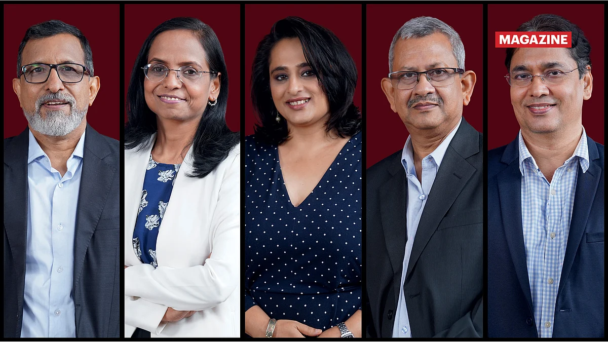 (From left) D.K. Joshi, 
Anubhuti Sahay, 
Madhavi Arora, 
Indranil Pan, and 
Sachchidanand 
Shukla.
