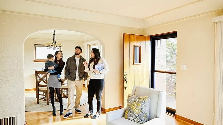 A total of 7,300 luxury unit launches were seen in H1 FY25, recording a 30% YoY increase.