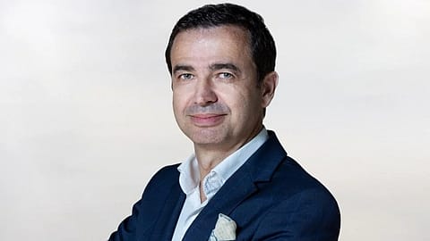 A graduate of Telecom Physique Strasbourg and IFP School, Stephane Deblaise began his career at Saft Batteries before joining Renault Group in 2000 as an Advanced Process Engineer.