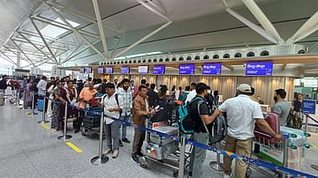 Six in 10 Indian airline passengers reported higher luggage weights by airlines than at home: LocalCircles