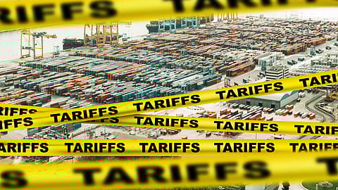 The finance ministry says the government and the private sector can keep the disruptions to a minimum.