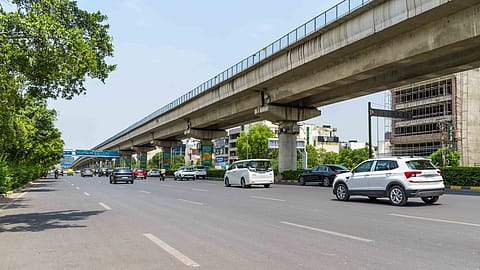 A notable benefit of smart mobility is the diversity of transport options available for commuters.