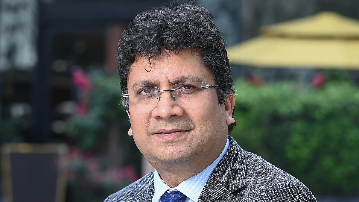 Niranjan started his career at Hindustan Unilever, where he spent two decades in various positions.