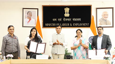 Union Minister for Labour & Employment, Mansukh Mandaviya during signing of the MoU with Mentor Together and Quikr to enhance job access and career guidance for youth. 