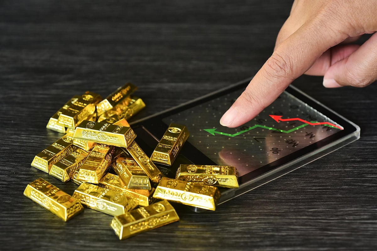 Gold is still king, but high gold prices push buyers to lighter ...