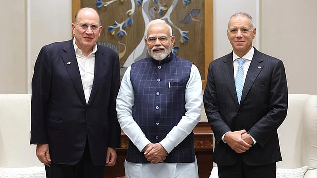HSBC top brass meet PM Modi, discuss India's growth, global integration 
