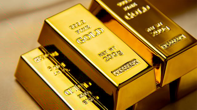 As Dhanteras nears, is ₹1.5 lakh gold no longer a far-fetched dream?