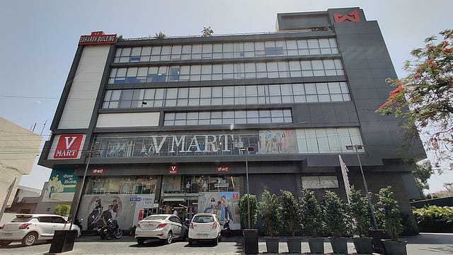V-Mart’s shares jump 12% after Q2 revenue rises 22%, opens 25 new stores