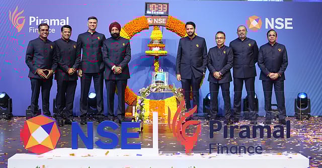 Piramal Finance surges 19% on debut; market cap crosses ₹30,200 crore