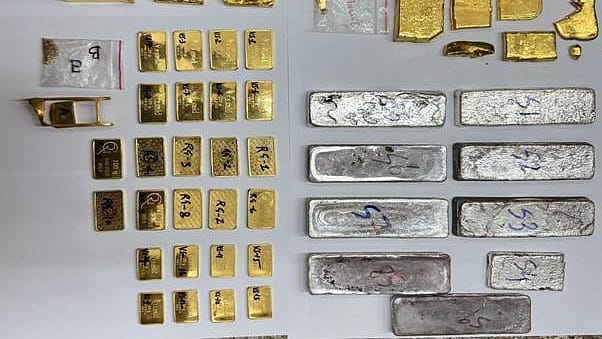 Silver hits ₹2 lakh mark as prices surge nearly 28% in a month Silver hits ₹2 lakh mark as prices surge nearly 28% in a month