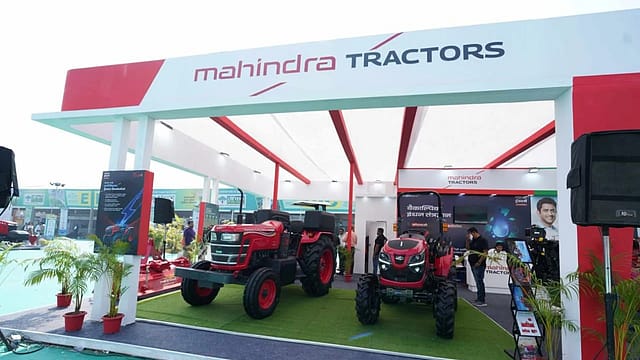 Mahindra showcases a range of CNG, flex fuel and electric tractors at Agrovision 2025 in Nagpur