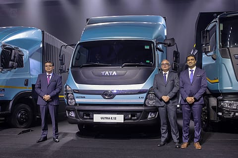 Across its broader truck lineup, Tata Motors claimed that its payload capacity has increased by up to 1.8 tonnes, while drivetrain upgrades — including the 6.7-litre Cummins diesel engine — deliver up to 7% improvement in fuel efficiency.