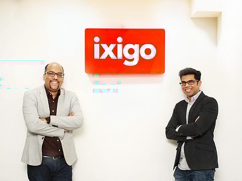 L-R: Aloke Bajpai, Chairman, MD & Group CEO, ixigo and Rajnish Kumar, Director & Group Co-CEO, ixigo.
