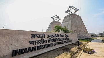 IIT Ropar join hands with Indian Army to offer M.Tech in Defence Technology for army officers