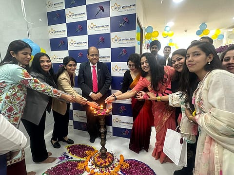 Ravi Kumar Jha, MD & CEO of LIC Mutual Fund, at the launch of a women-centric AMC branch in New Delhi