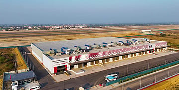 ePlane, Noida airport join han