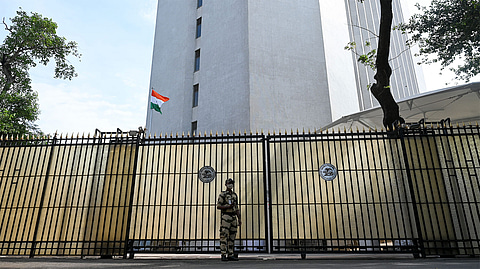 Reserve Bank of India partially rolls back rupee curbs, restores forex derivative access with restrictions on related-party trades