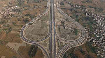 Ganga expressway targets sub-10% logistics costs, ₹30,000 crore annual savings: Adani Group