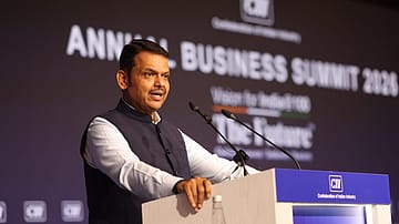 World staring at deep uncertainty amid simultaneous disruptions; India can lead the change: Devendra Fadnavis