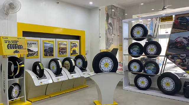 JK Tyre Q4 net profit jumps 83% to ₹188 crore; FY26 revenue hits record ₹16,384 crore amid ₹4,980-crore expansion drive JK Tyre Q4 net profit jumps 83% to ₹188 crore; FY26 revenue hits record ₹16,384 crore amid ₹4,980-crore expansion drive