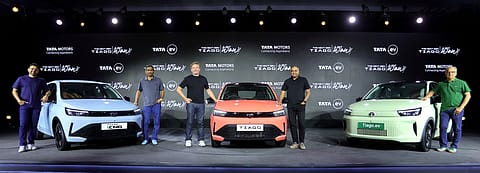 (L to R ) Vivek Srivatsa, Chief Commercial Officer, Tata Passenger Electric Mobility, Anil Kumar Chigullapalli, Head Product Development, Tata Motors Passenger Vehicles, Martin Uhlarik, Chief Design Officer, Tata Motors & Executive Director, TMDTC , Shailesh Chandra, MD & CEO, Tata Motors Passenger Vehicles and Mr. Anand Kulkarni, Chief Product Officer, Head of HV Programs and Customer Service, Tata Passenger Electric Mobility with the revamped Tiago and Tiago.ev
