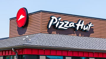 Yum! Brands to sell Pizza Hut for $2.7 billion