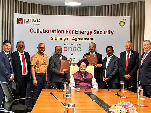 The agreement was signed o in the presence of Union Minister for Petroleum and Natural Gas Hardeep Singh Puri and MoPNG Secretary Neeraj Mittal