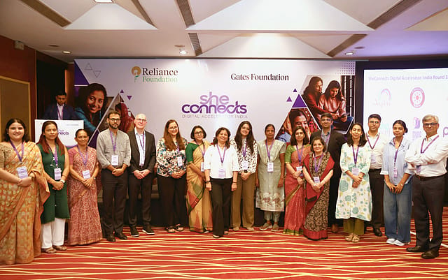 Reliance Foundation, Gates Fou Reliance Foundation, Gates Fou