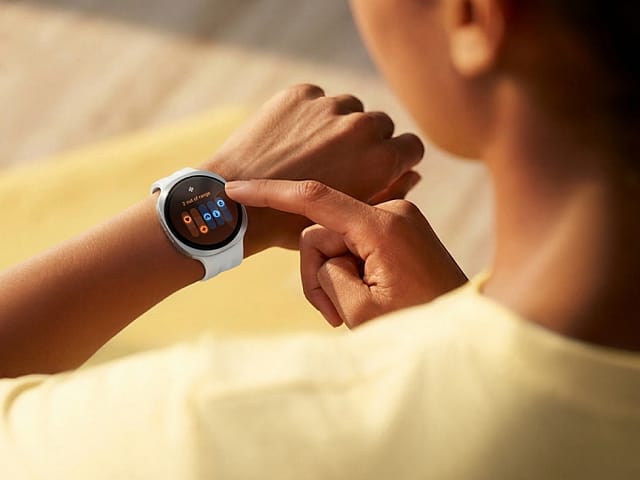 Samsung launches Galaxy Watch Samsung launches Galaxy Watch