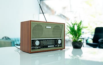 Radio Silence: The slow fade o