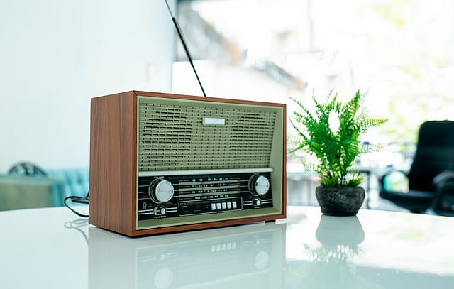 Radio Silence: The slow fade o Radio Silence: The slow fade o