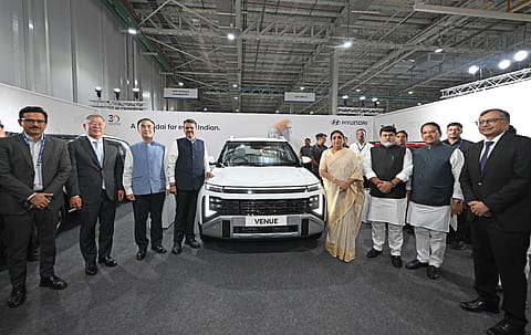 Chief Minister of Maharashtra Devendra Fadnavis Inaugurates Hyundai Motor India’s Pune Plant