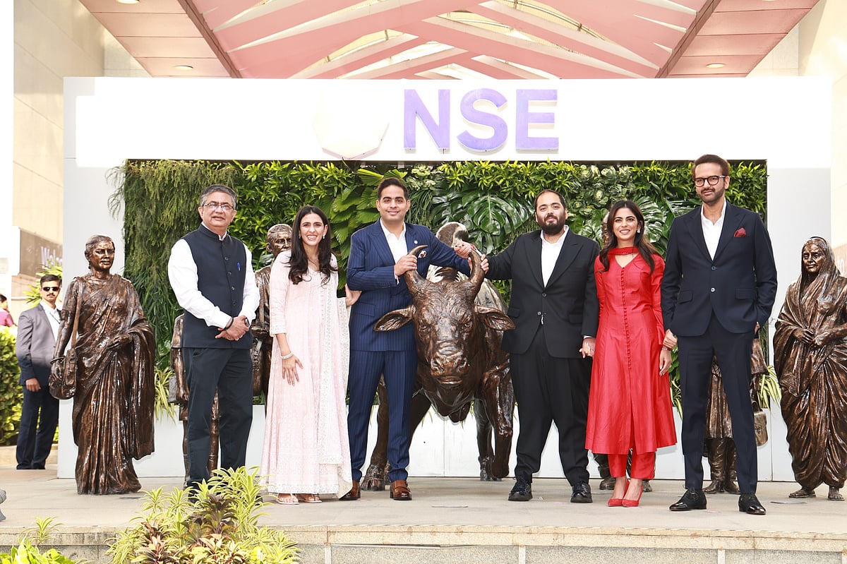 Jio Platforms Shares Soar 27% on IPO Debut, Market Cap Surpasses ₹13 ...